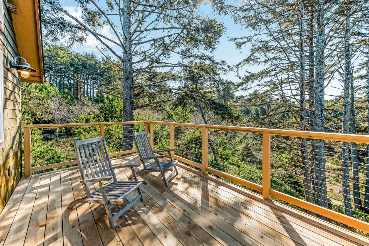 Yaquina Lighthouse View Beach Home Newport Bagian luar foto