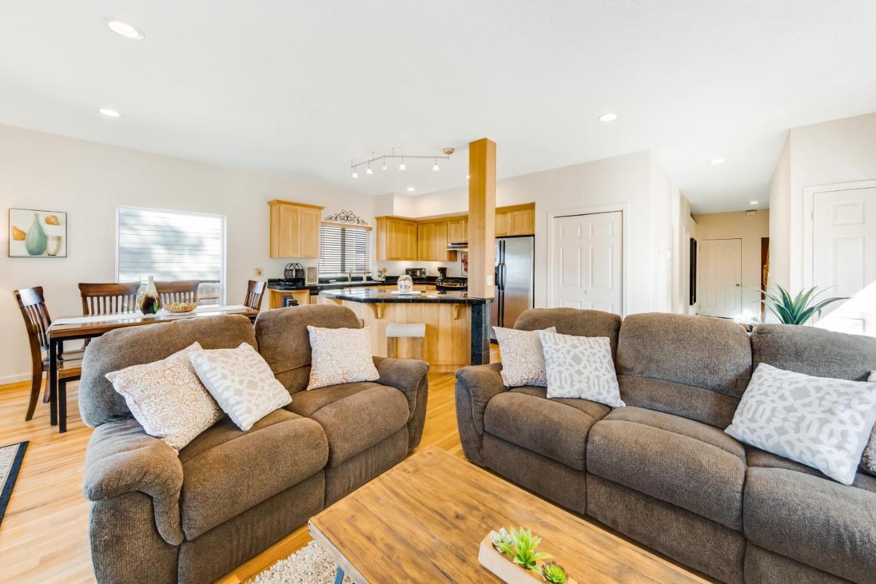 Yaquina Lighthouse View Beach Home Newport Bagian luar foto